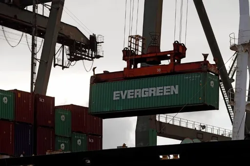 長榮海前3季獲利320億　EPS達15.14元