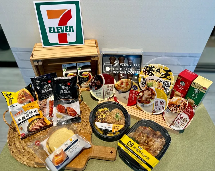 7-ELEVEN跨界聯名星宇航空、燒肉名店、人氣拉麵店。業者提供