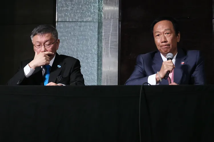 昨晚君悅會上，柯郭同盟對抗侯朱馬三人，但最終不歡而散。資料照片，林林攝