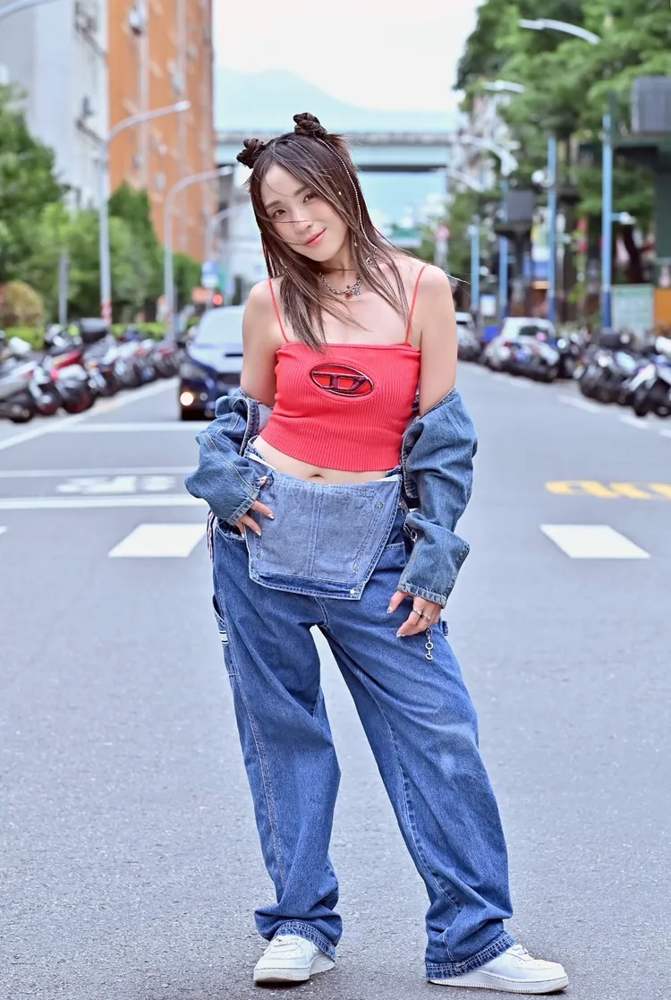 梁舒涵接下主持棒，心情既期待又怕受傷害。寬寬整合行銷提供