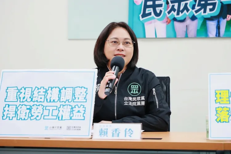 賴香伶說，國昌老師的演技當然是一流的，但是他的專業內涵，也是不錯。民眾黨提供