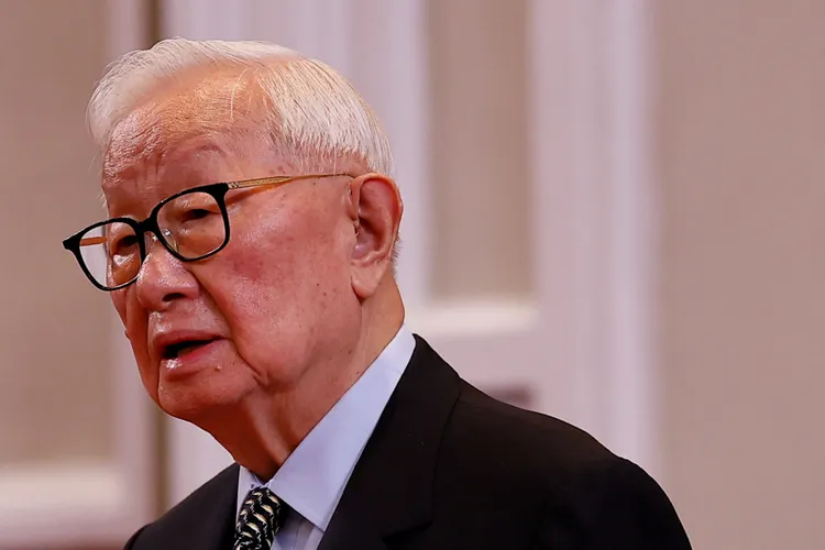 張忠謀表示會朝總統的期許方向，做最大努力。路透社