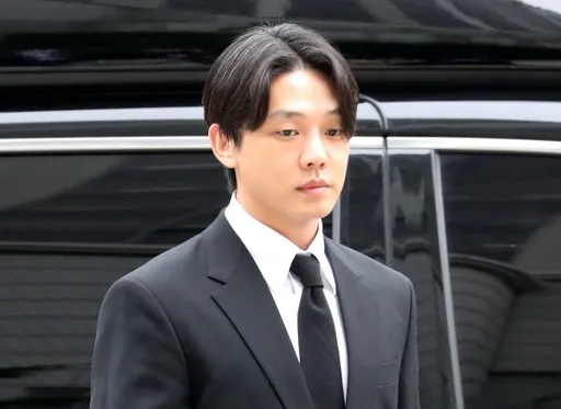 劉亞仁起訴書曝光！逼友呼麻「現場教學」　盜父名義濫領千顆安眠藥