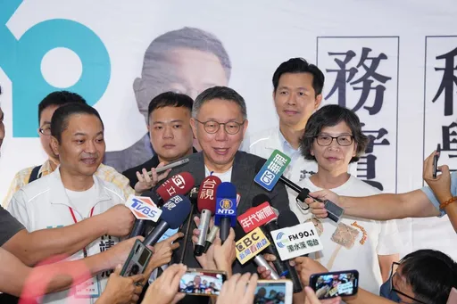 藍白合傷透柯粉的心？　蔡壁如喊話：歷史正義的大是大非