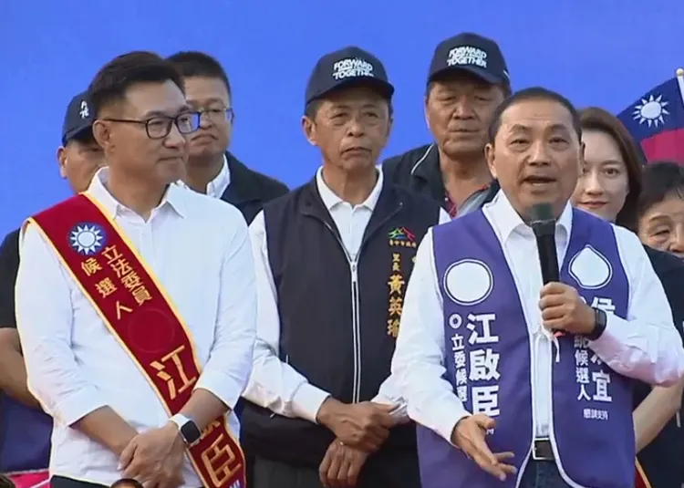 侯友宜說，自己是台灣人，絕對不會賣台，一生用生命守護台灣。翻攝江啟臣臉書直播