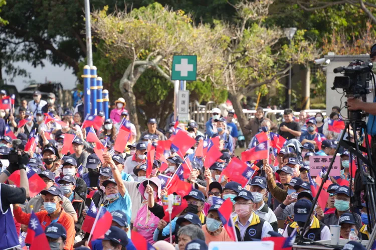 江啟臣競選總部成立，現場湧進3500人。江啟臣服務處提供