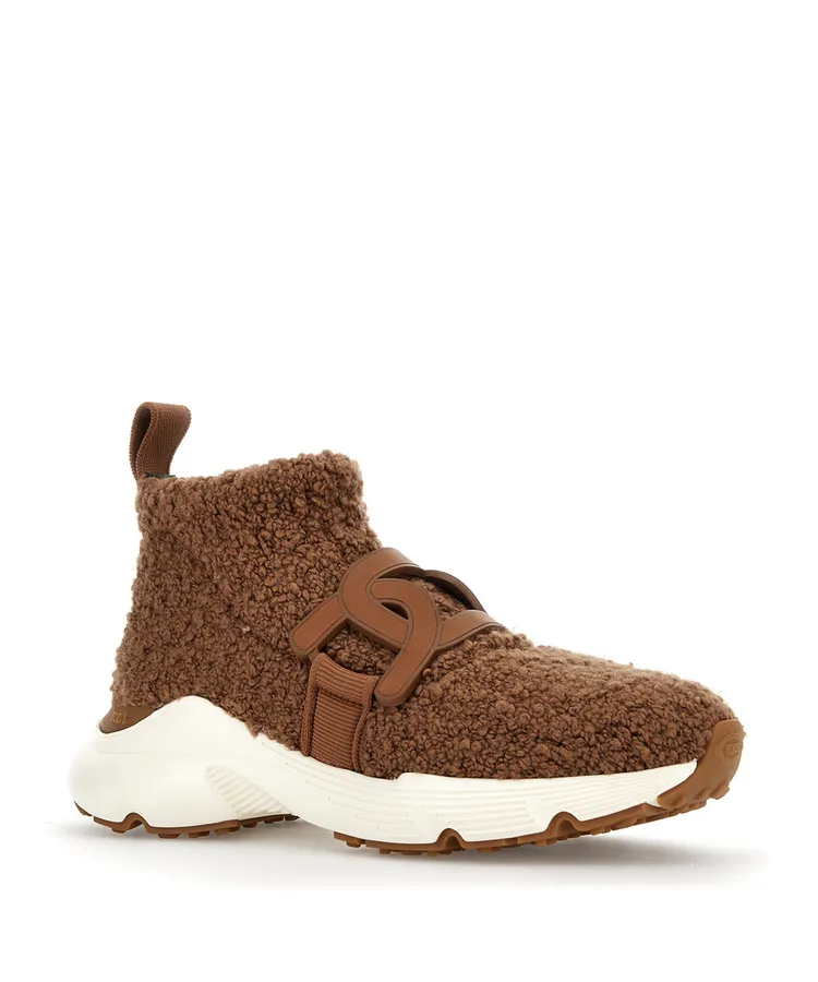 TOD'S咖啡色Kate羊毛襪套式休閒鞋，3萬4300元。品牌提供