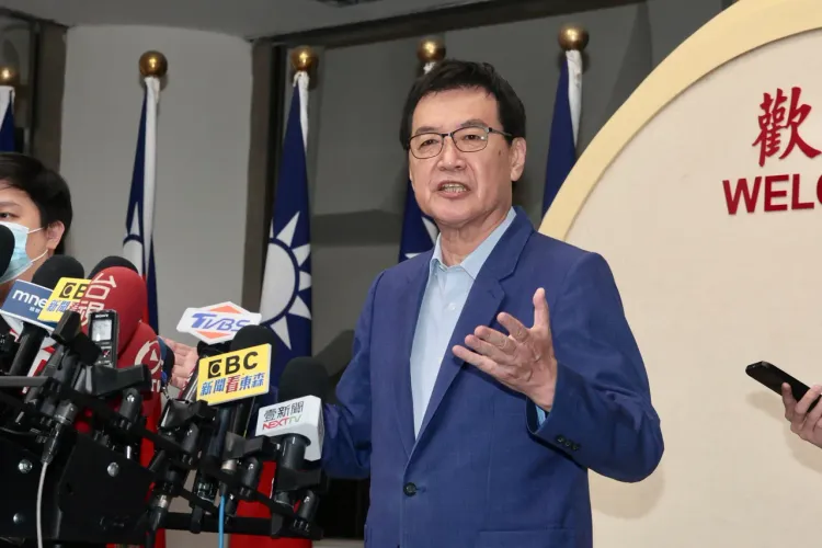 國民黨立委、統計學博士費鴻泰表示，從這6間民調來看，「就是3比3」，沒有模糊空間。資料照片