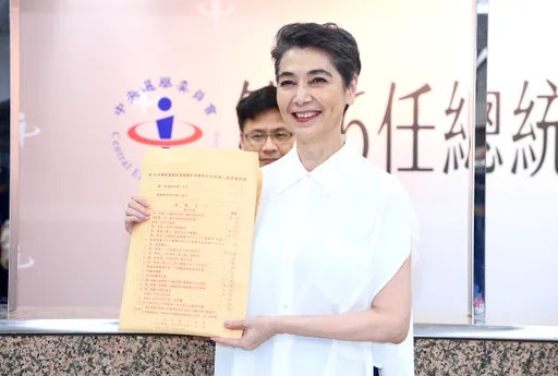 賴佩霞放棄美國籍是最大輸家? 醫提2點:完全不認為