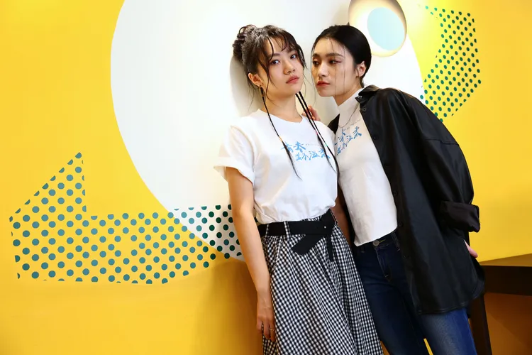 葉曉霏（右）和李玲葦私下感情好。彭欣偉攝