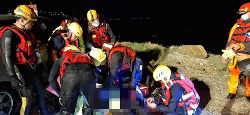 釣客收竿驚見釣到落水女 送醫不治身分待查