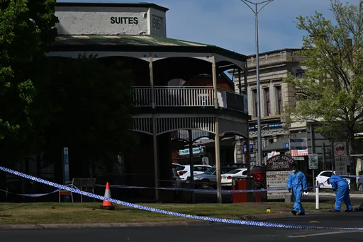 澳洲溫泉小鎮汽車撞人群 2童在內5人當場死亡