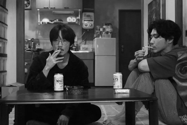 綾野剛（左）、柄本佑都想來台參加金馬影展。中影提供