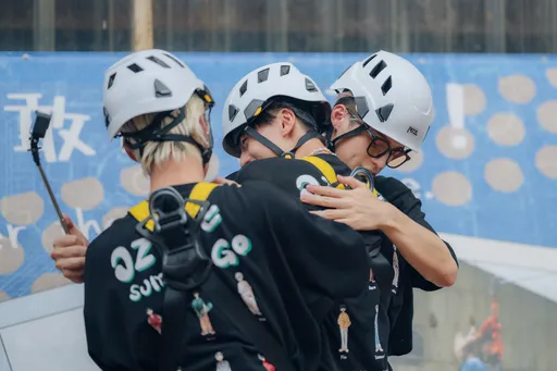 Ozone玩大的！6少年從7層樓高跳下　嚇到崩潰落淚