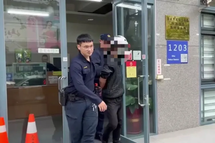 警方將朱男移送偵辦。翻攝畫面