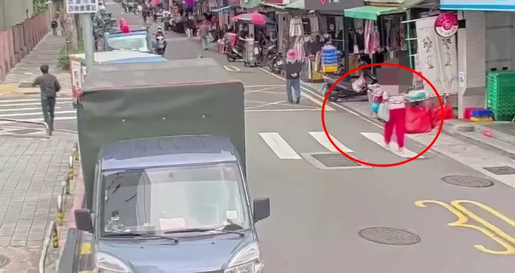 死者譚姓婦人昨天上午外出返家。翻攝畫面