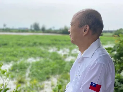 藍白合終成局! 韓國瑜16字藏頭詩曝心境