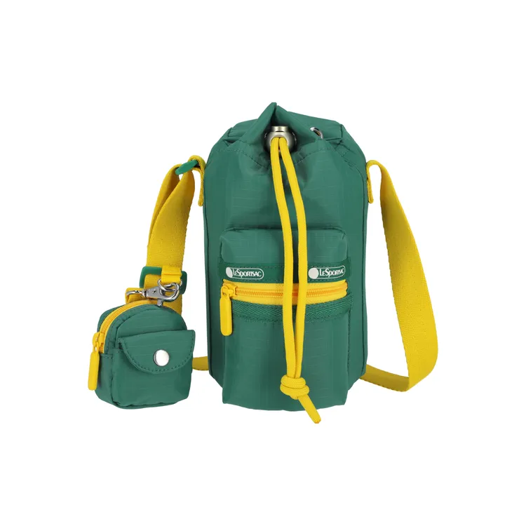 碧草綠水壺收納袋，7500元。品牌提供