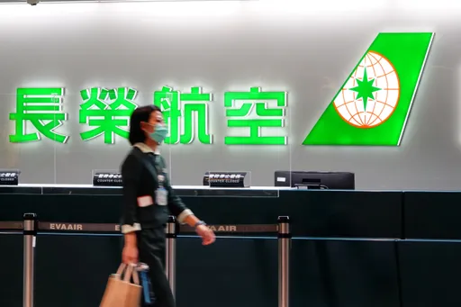 長榮航空今年已大賺164億 企業工會喊話:年終至少10個月