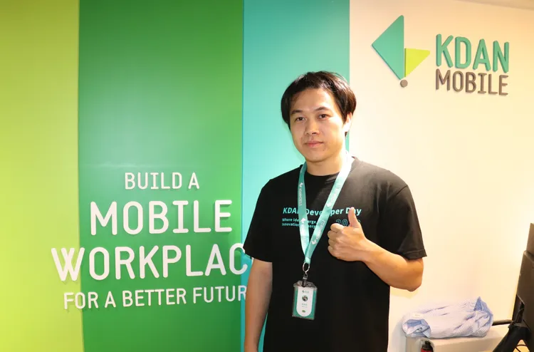 林亭佑台灣大學土木研究所畢業，透過「青年就業旗艦計畫」跨領域進入科技業。王志弘攝