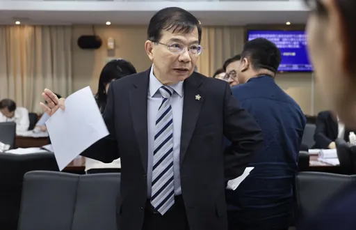 3/1赴陸團搞每日限量！業者不滿交通部、陸委會兩套說法　王國材：是8月方案