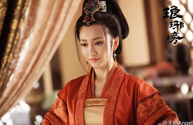 王鷗當年拍《琅琊榜》知名度暴漲。翻攝王鷗微博