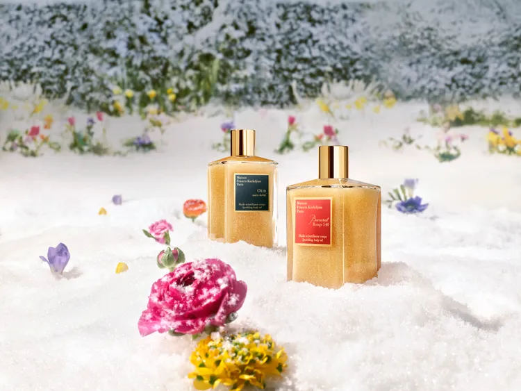 限量奢華閃亮身體油，#絲緞情懷200ml／7380元、#Baccarat Rouge 540水晶之燄200ml／7780元。品牌提供