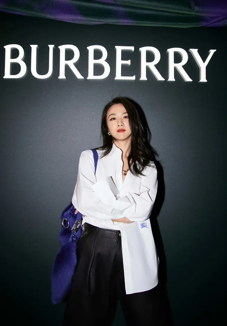 湯唯出任Burberry最新品牌代言人。翻攝微博