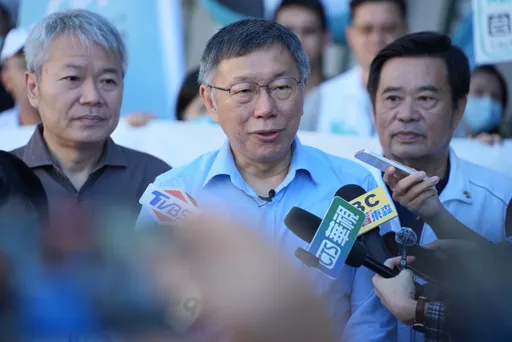 「藍白合」小雞互打!傳開出勸退條件「改列藍不分區」 柯文哲反應曝這樣說