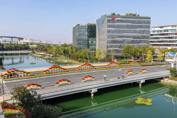 會場「國家會展中心」周邊。新華社