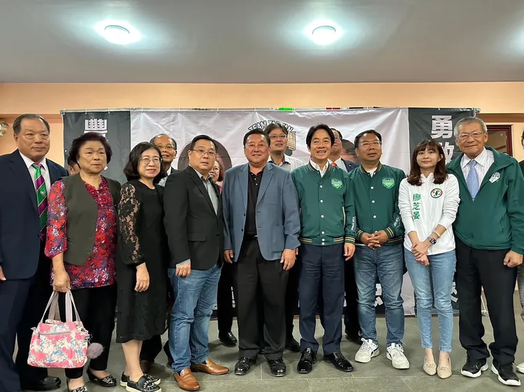 賴清德今天在豐原與地方人士座談。謝志忠服務處提供