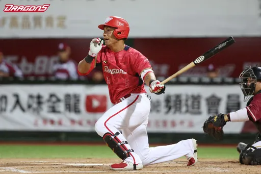 味全龍奪冠功臣突引退!才在總冠軍戰G7打出關鍵安打 今選擇說再見