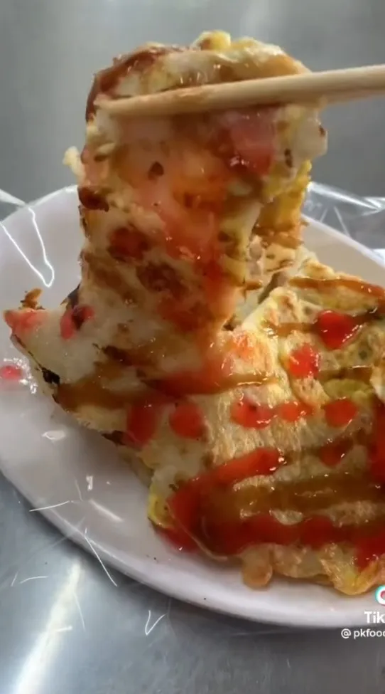 平價美味蛋餅早餐,平假日生意都非常好。TikTok@pkfoodie182 / IG：pkfoodie182 提供