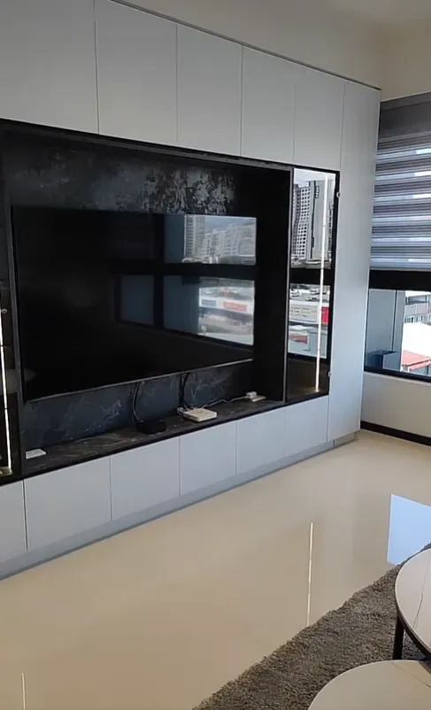 楊繡惠哥哥家客廳。翻攝楊繡惠臉書