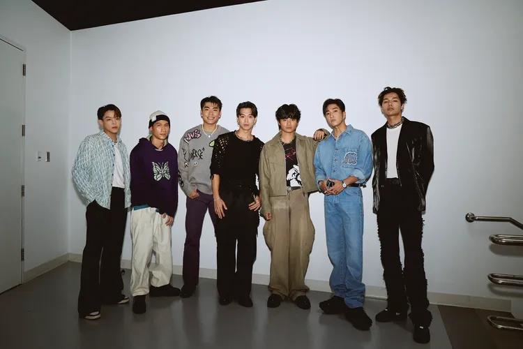 高爾宣開唱，眾星友助陣。KKLIVE 提供