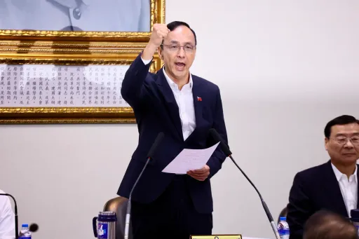 「支持者快受不了」！　朱立倫喊話柯文哲想清楚：台灣人民要被劈成兩半