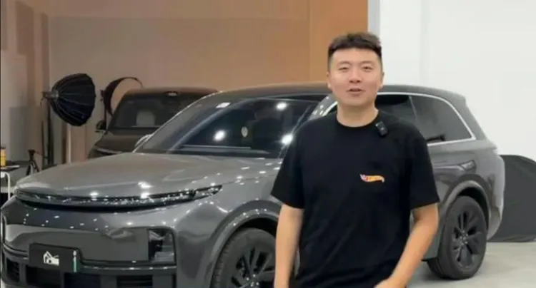 馬哥在社群媒體上擁有80萬粉絲。翻攝自香港01