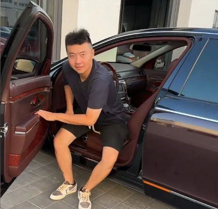 中國汽車網紅馬哥，經常介紹分享特殊車款。翻攝自香港01