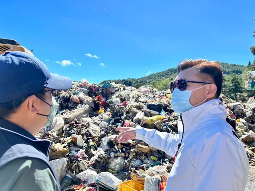 江啟臣協調福壽山農場續租轉運站用地 解決大梨山垃圾問題