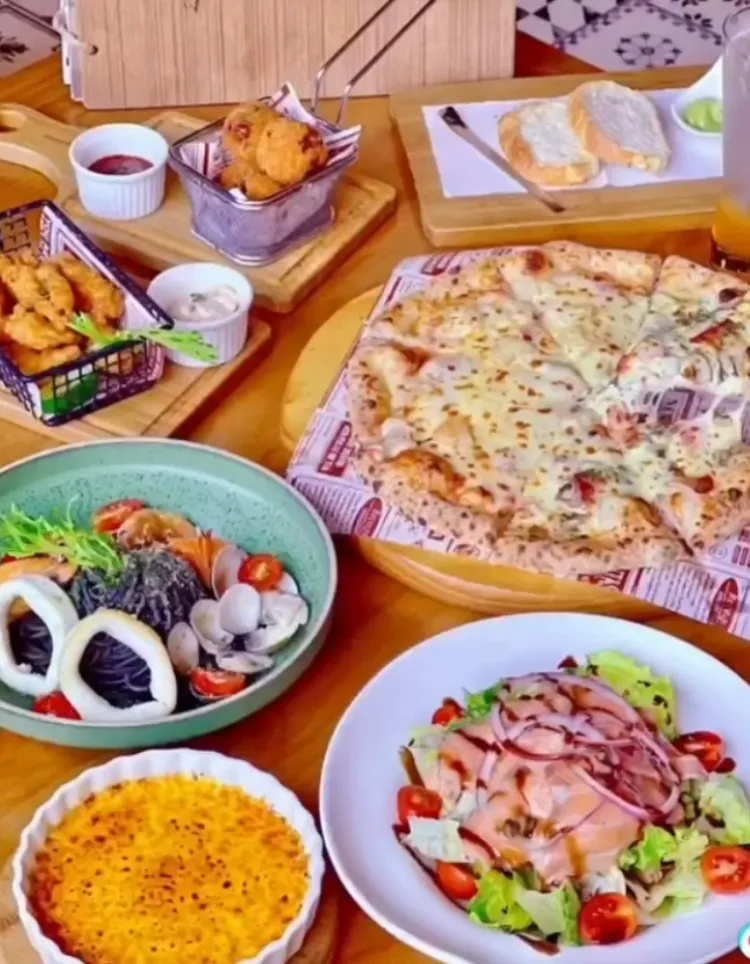 台中發跡義式料理「默爾pasta.pizza」餐點眾多。TikTok@roseforever1 提供