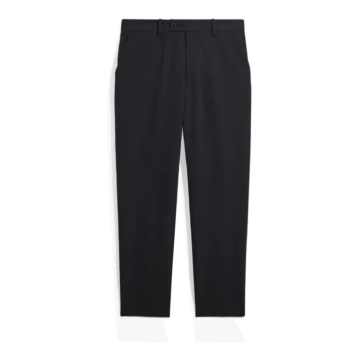 夜藍色喀什米爾直筒休閒褲，4萬8000元。品牌提供