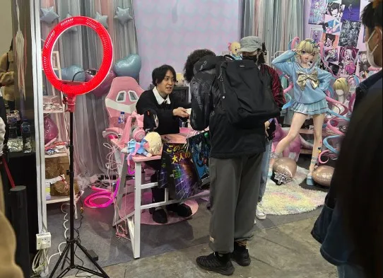 Nyalra為中國粉絲簽名。翻攝推特@Chigine173603