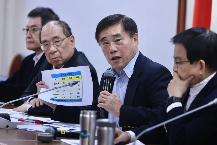 郝龍斌說民眾感受到，第三名已經沒有希望，棄保就會發生。林林攝