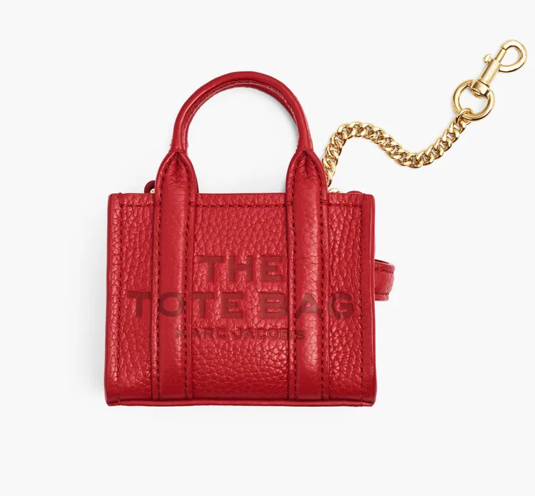 朱丹紅超迷你掛飾The Tote托特包，5990元。品牌提供