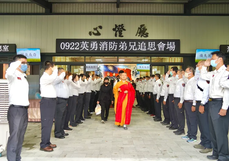 明揚爆炸案共造成10人死亡，其中包括4名消防員，另有110人受傷。翻攝畫面