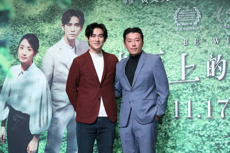 周渝民（左）和段鈞豪有對手戲。攝影中心攝