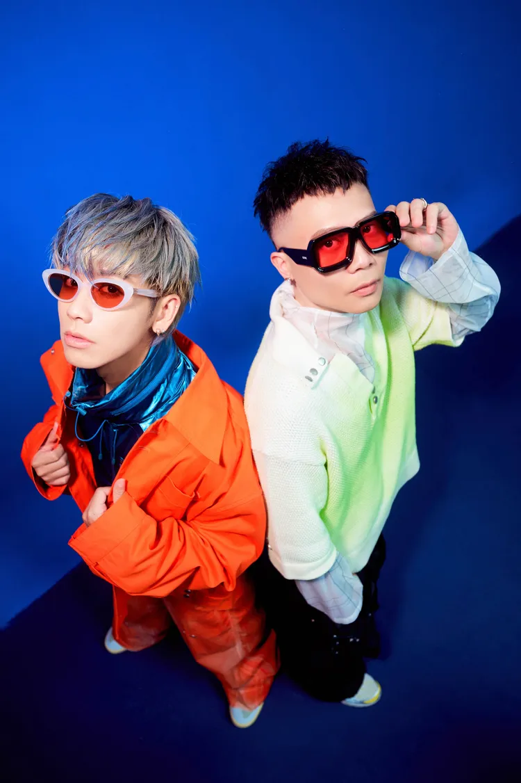 《Baby Girl》靈感來自與另一半相處的日常生活大小事。相信音樂提供