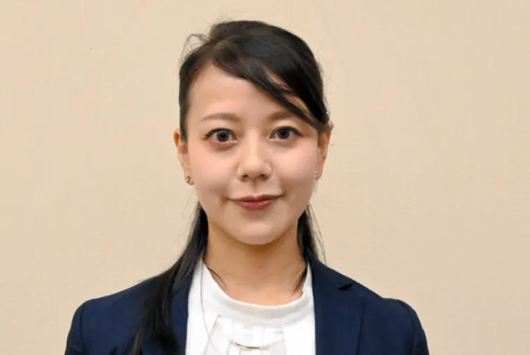 33歲大眼正妹川田翔子當選京都府八幡市長，成為日本最年輕女市長。翻攝川田翔子競選官網