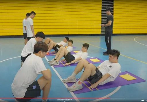 學生體適能檢測「仰臥起坐改捲腹」 新學年度開始實施