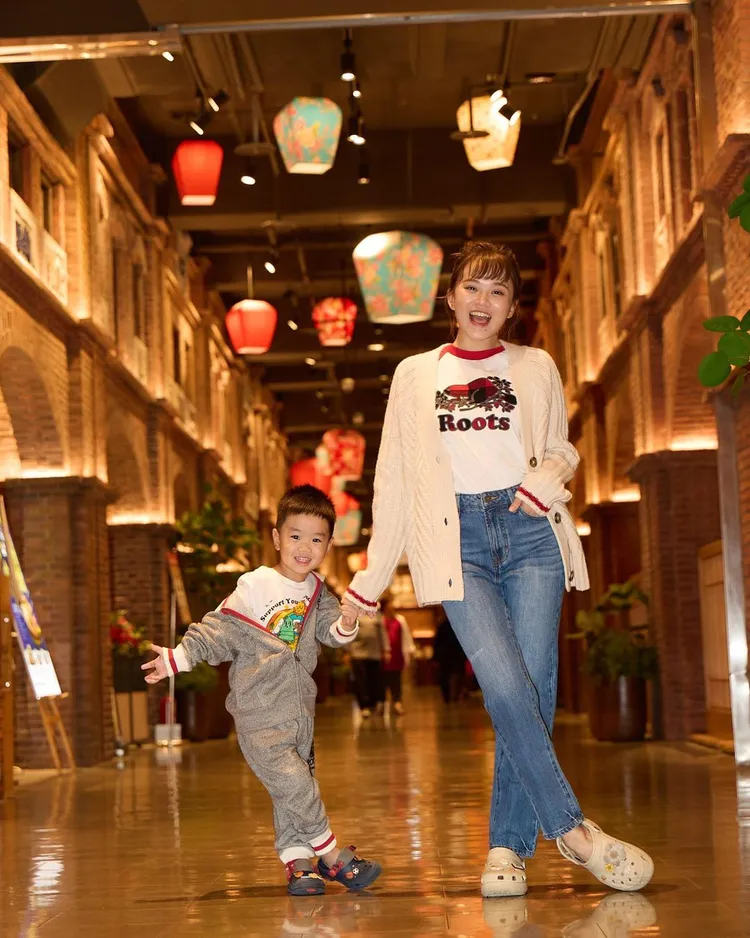 陳彥婷說，找了半天明年月子中心全客滿，才驚覺明年是龍年。翻攝自陳彥婷IG